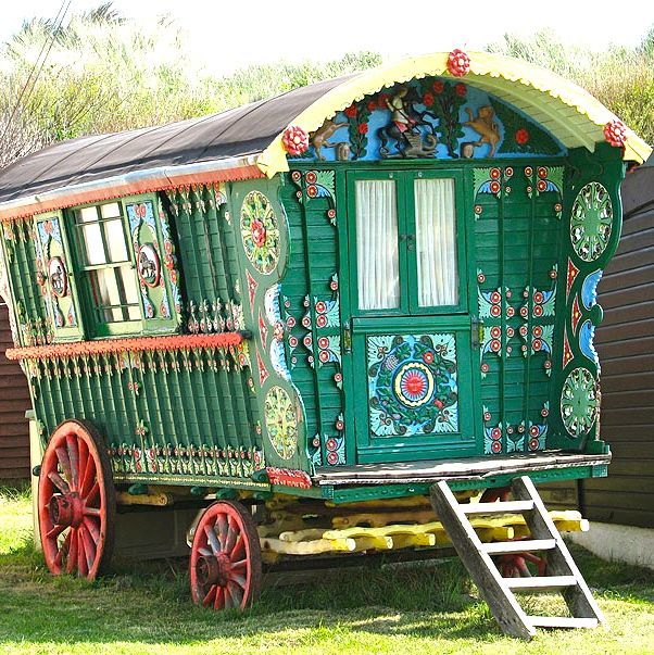 Gypsy Wagon | GALLIVANCE
